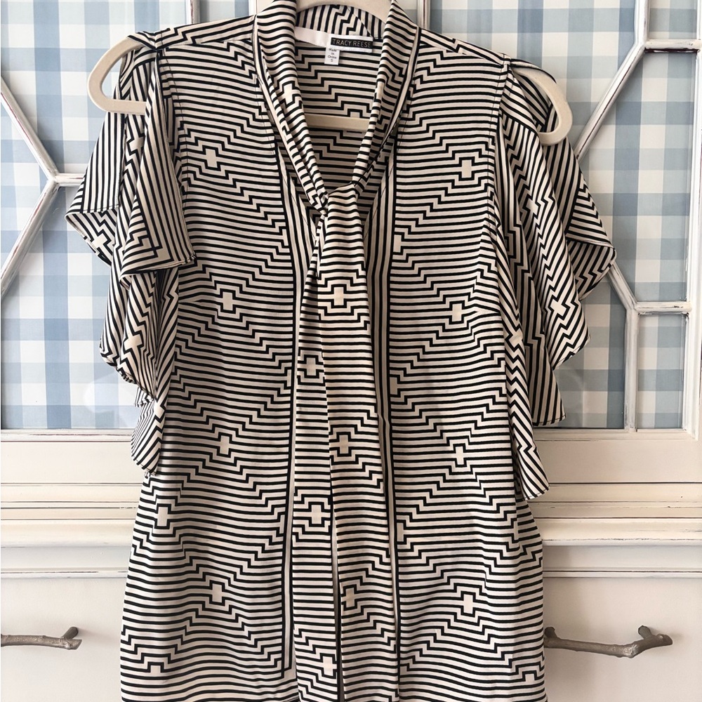 Tracy Reese Black and White Puff Sleeve Blouse with Peter Pan Collar